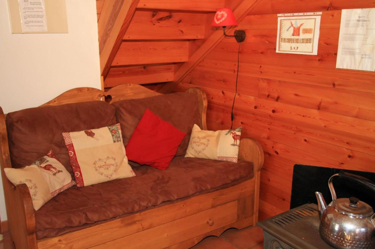 Chalet Le Mélézin hameau des Chazals Nevache Hautes Alpes Buitenkant foto